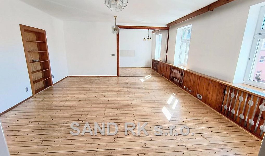 Prodej bytu 4+1 130 m², Plzeň – náhled fotky 2