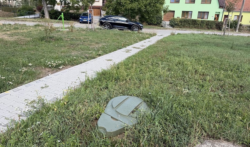 Prodej stavebního pozemku 208 m², Hostěrádky-Rešov – náhled fotky 5