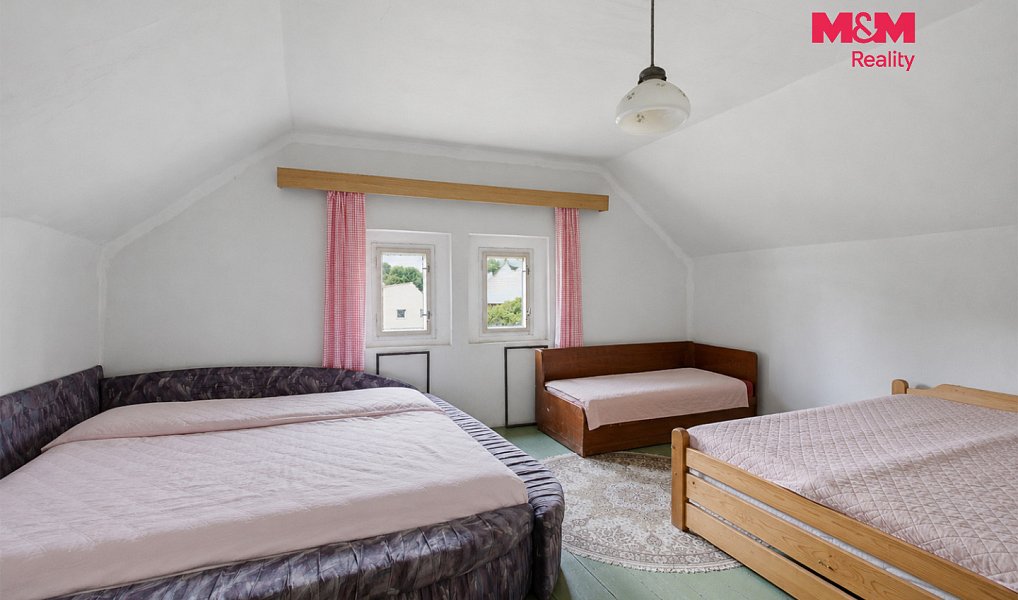 Prodej domu 180 m² s pozemkem 2 581 m², Třebenice – náhled fotky 5