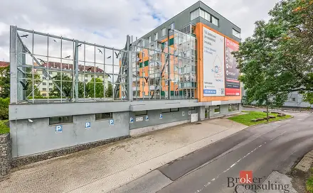 Pronájem obchodních prostor 611 m², Americká, Liberec - Liberec III-Jeřáb