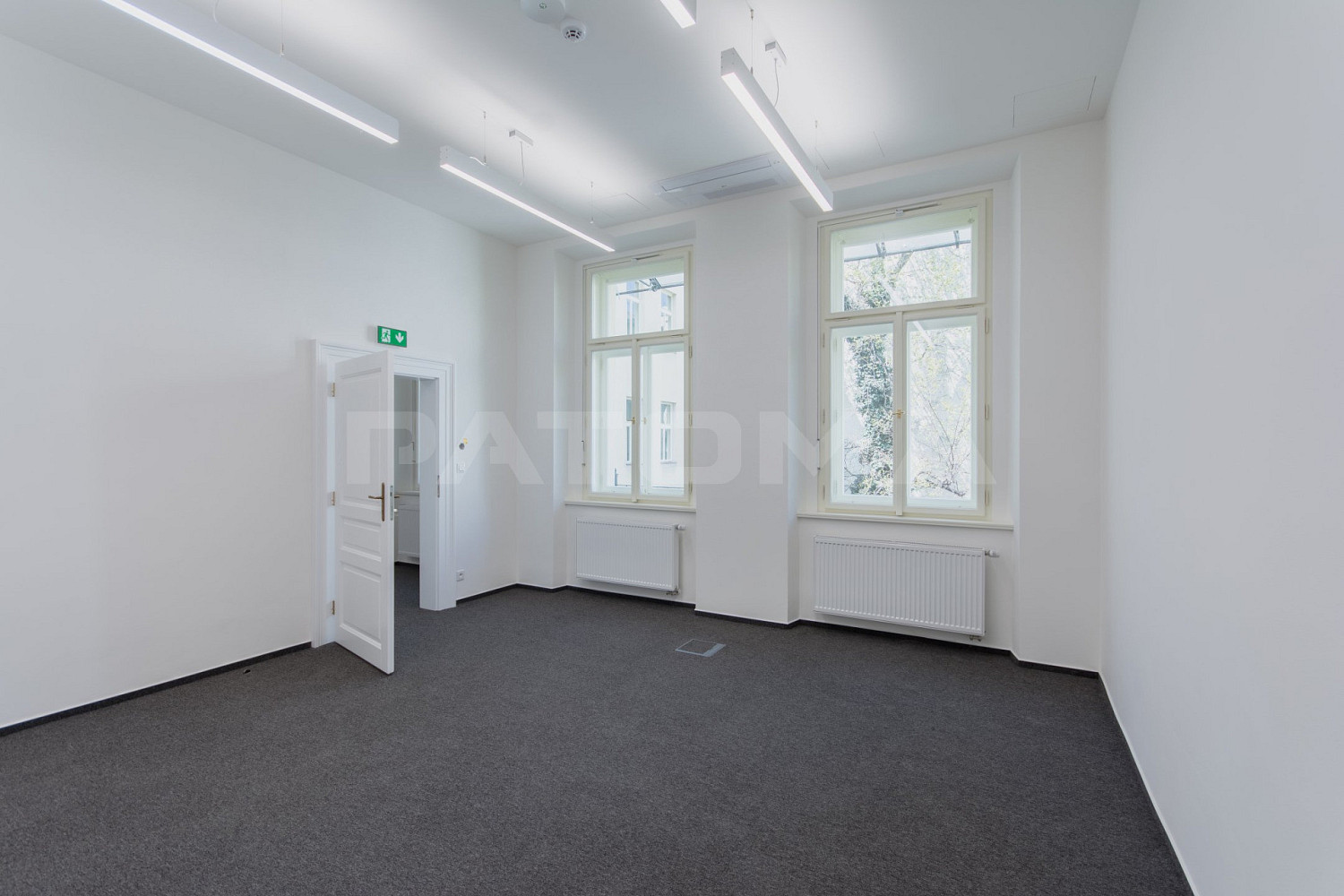 Pronájem kanceláře 77 m² – fotografie 4