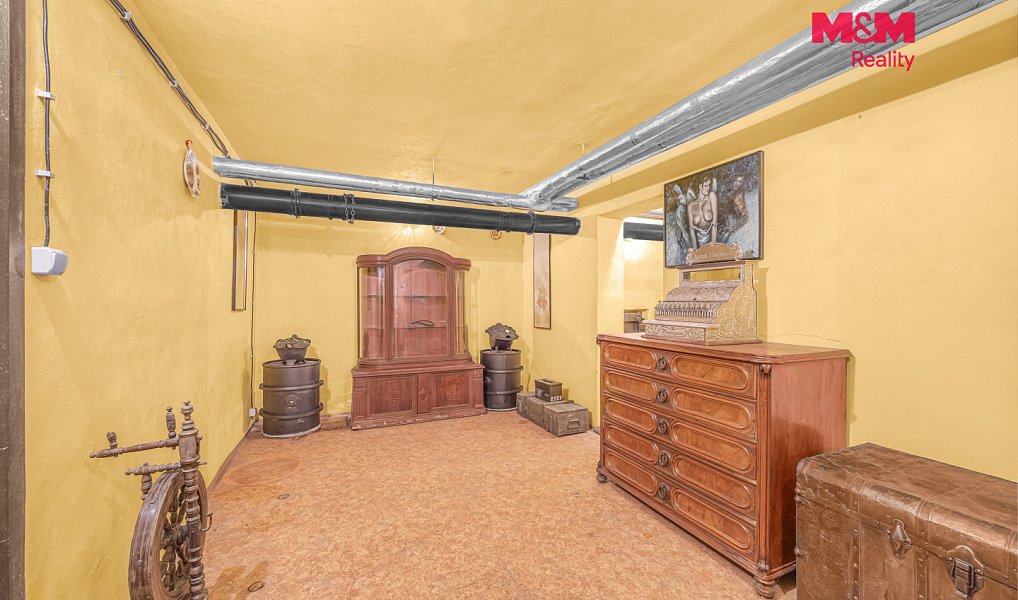 Prodej kanceláře 103 m², Praha – náhled fotky 2
