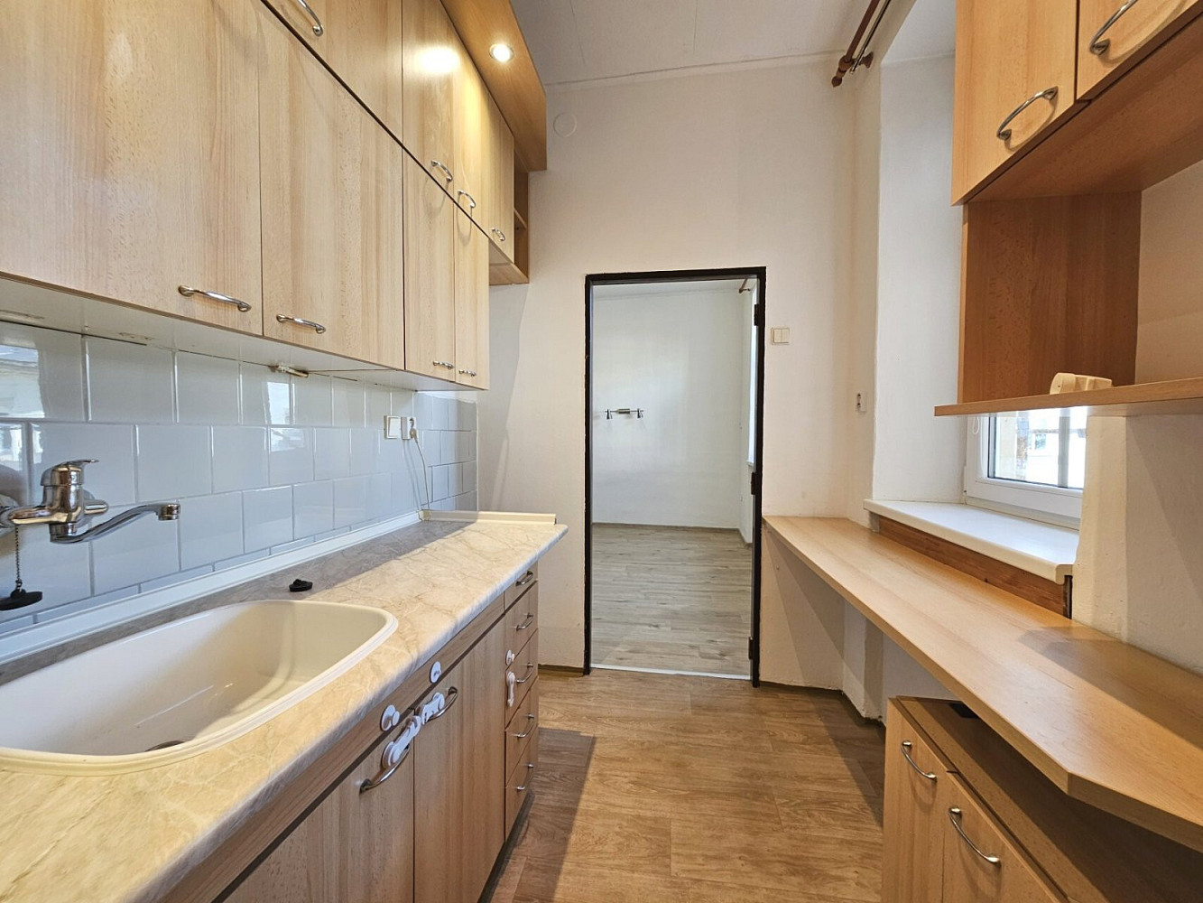 Pronájem bytu 1+1 32 m² – fotografie 4