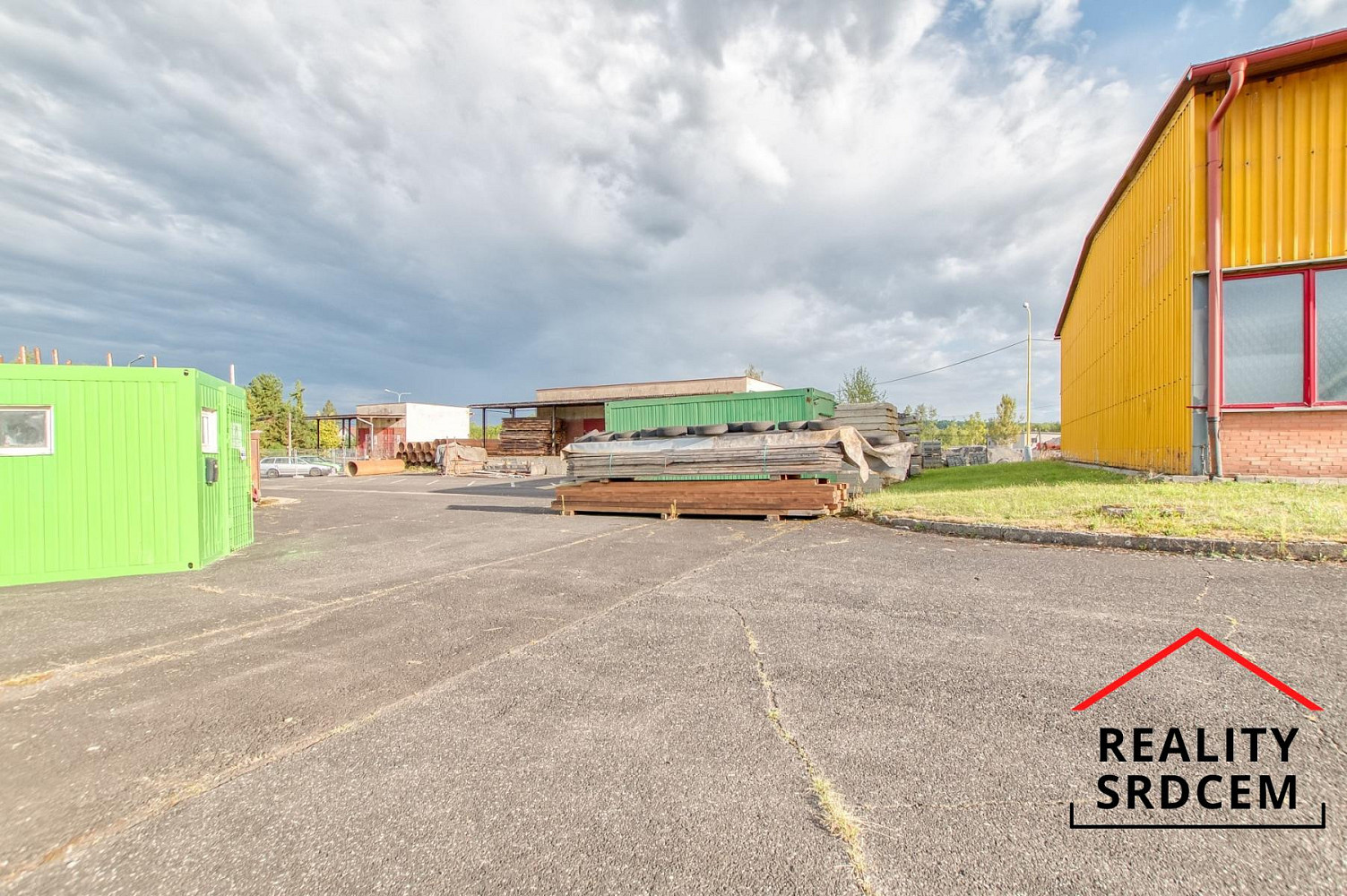 Pronájem výrobních prostor 1 566 m² – fotografie 5