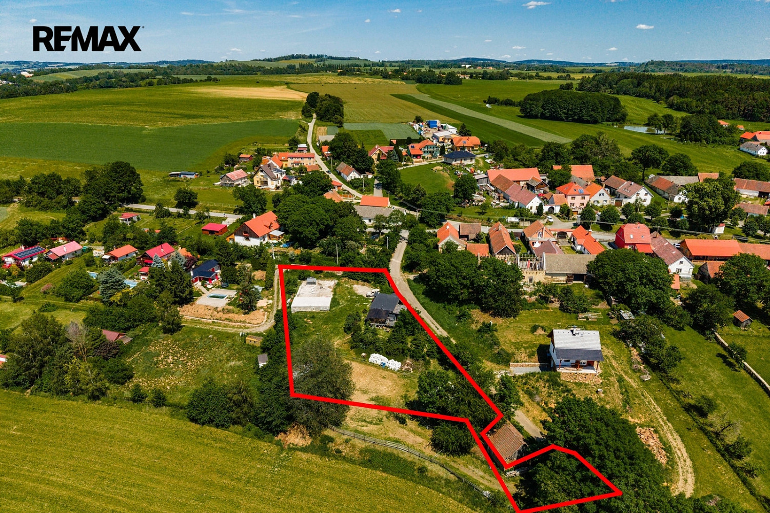 Prodej stavebního pozemku 3 007 m²