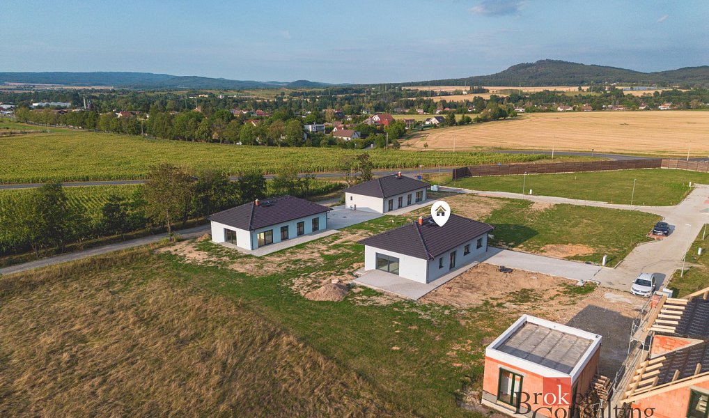 Prodej domu 137 m² s pozemkem 937 m², Kamenný Újezd – náhled fotky 10