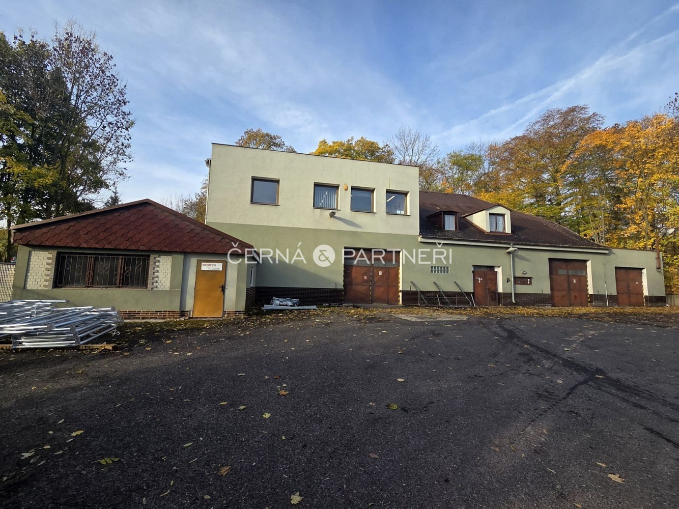 Prodej výrobních prostor 1 500 m² — photo 4