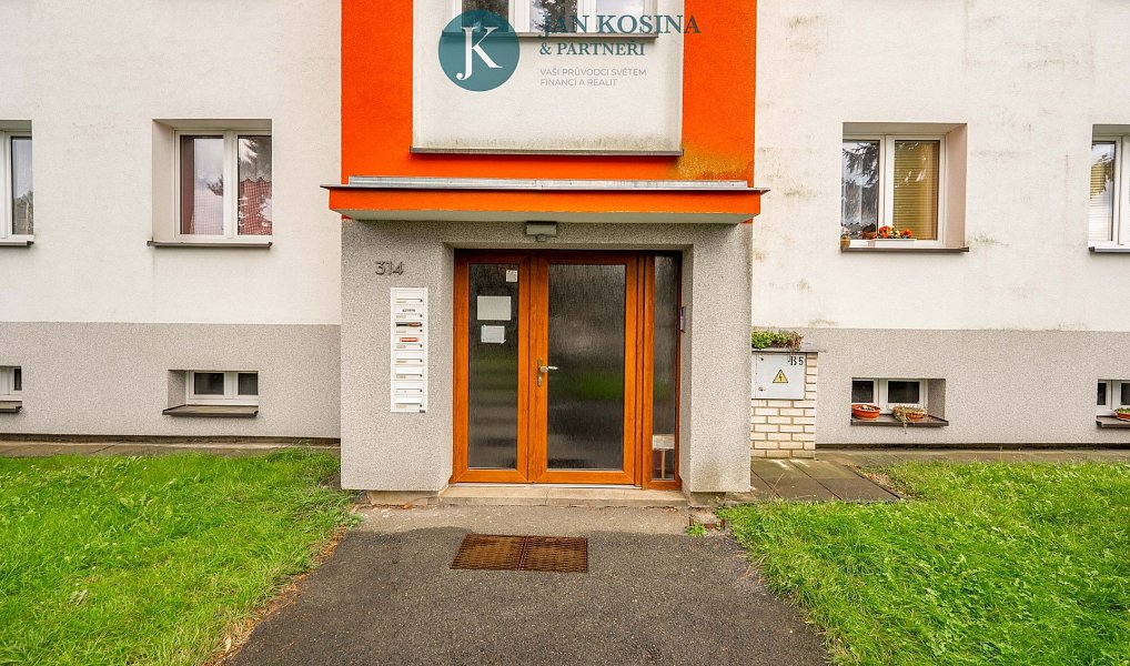 Prodej bytu 3+1 67 m², Žebrák – náhled fotky 2