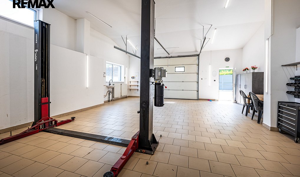 Prodej domu 171 m² s pozemkem 1 730 m², Žďár – náhled fotky 44