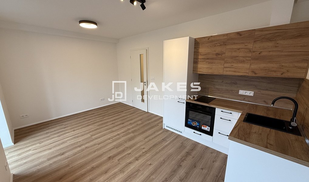 Pronájem bytu 1+kk 26 m², Kutná Hora – náhled fotky 2