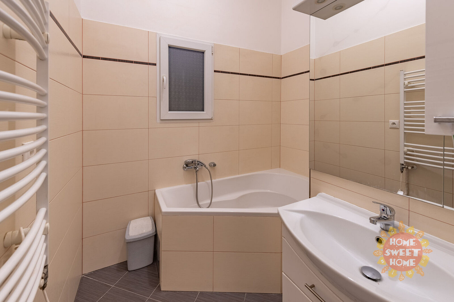 Pronájem bytu 3+1 89 m² – fotografie 5