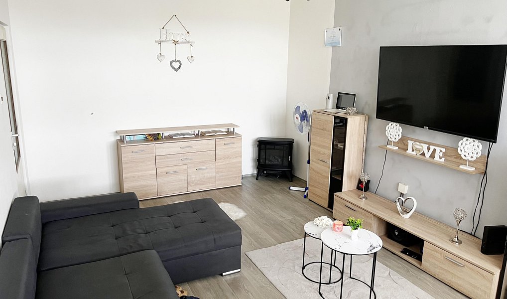 Prodej bytu 2+1 65 m², Bílina – náhled fotky 3