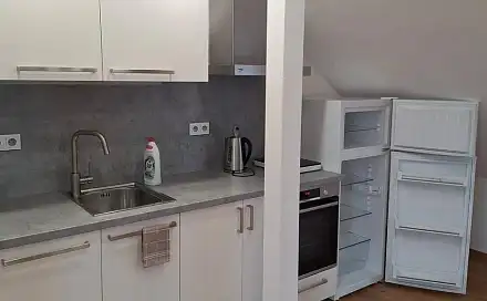 Pronájem bytu 2+kk 72 m², Rektorská, Praha 10 - Malešice