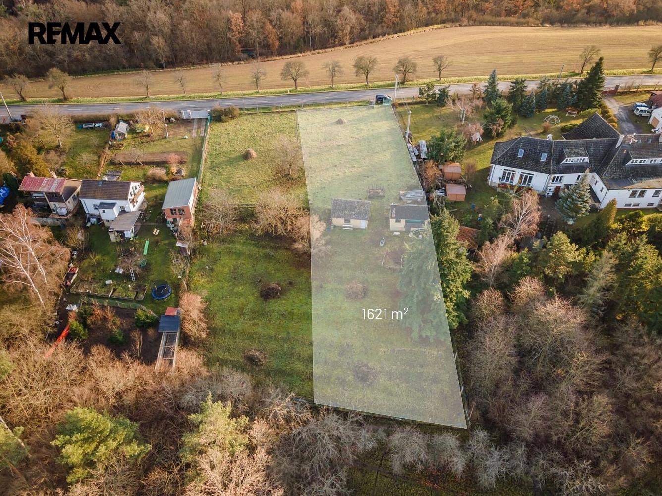 Prodej stavebního pozemku 1 621 m²