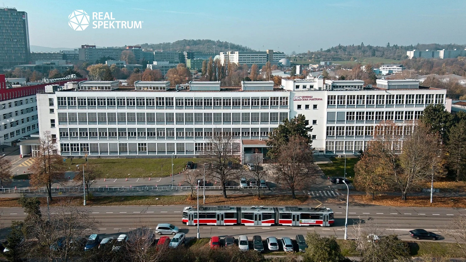 Pronájem kanceláře 313 m² – fotografie 4