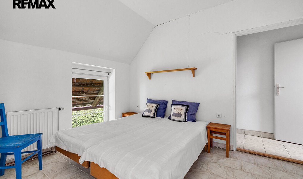 Prodej domu 240 m² s pozemkem 1 122 m², Střížovice – náhled fotky 37