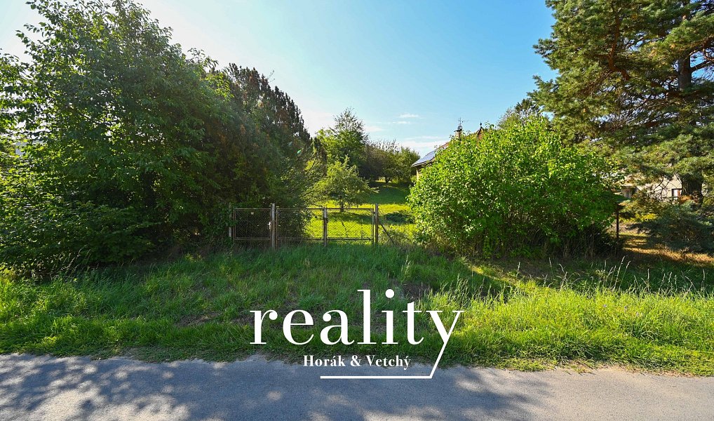 Prodej stavebního pozemku 2 200 m², Hranice – náhled fotky 14