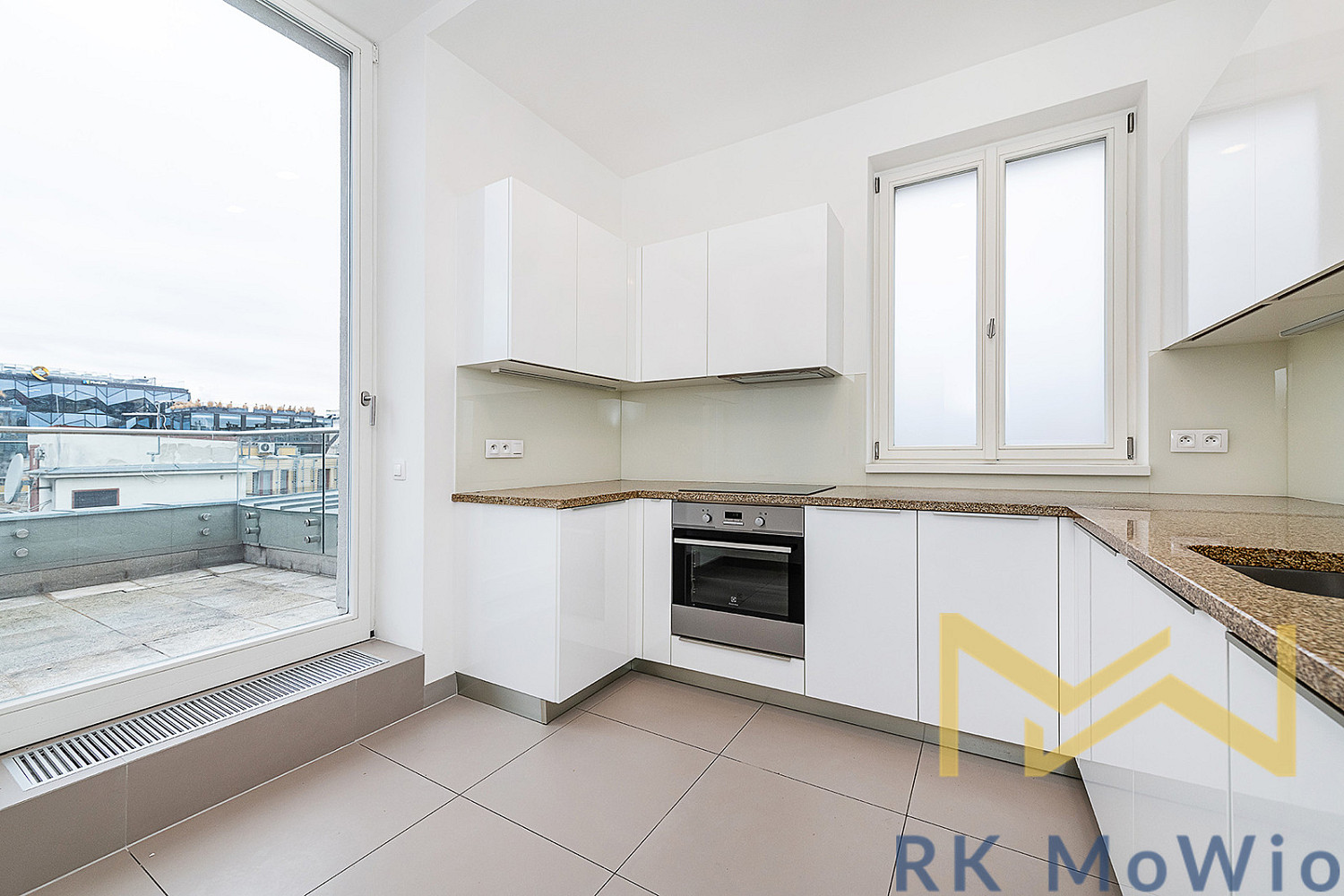 Pronájem bytu 3+1 173 m²