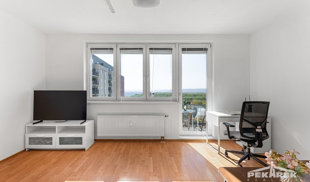 Prodej bytu 1+kk 36 m², Praha – náhled fotky 5