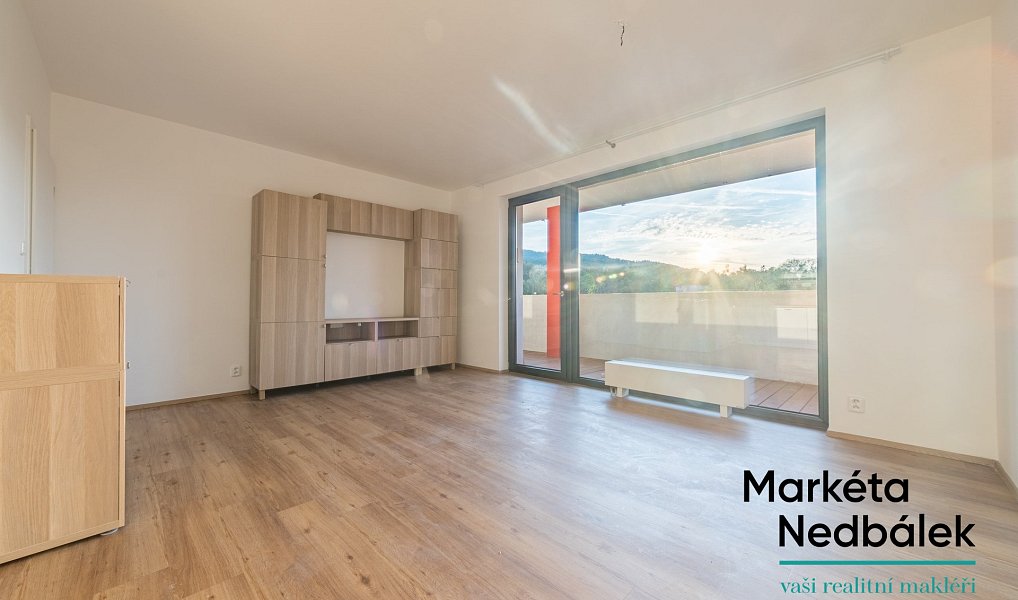 Pronájem bytu 2+kk 56 m², Zlín – náhled fotky 7