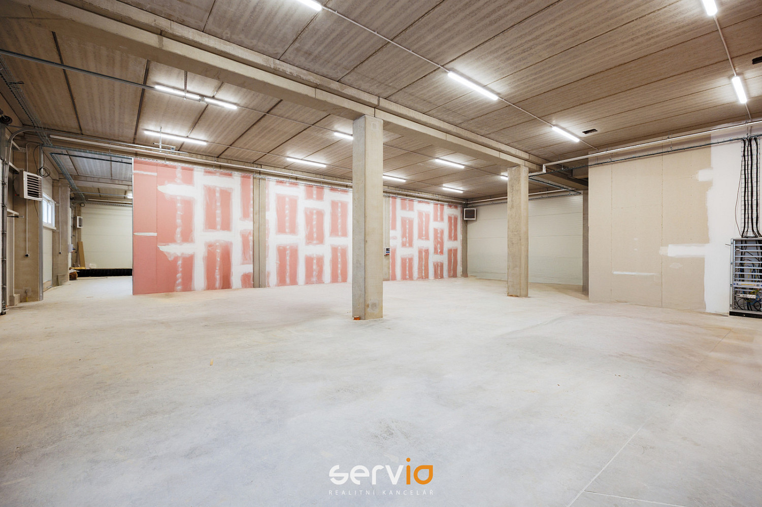 Pronájem skladovacích prostor 534 m² – další