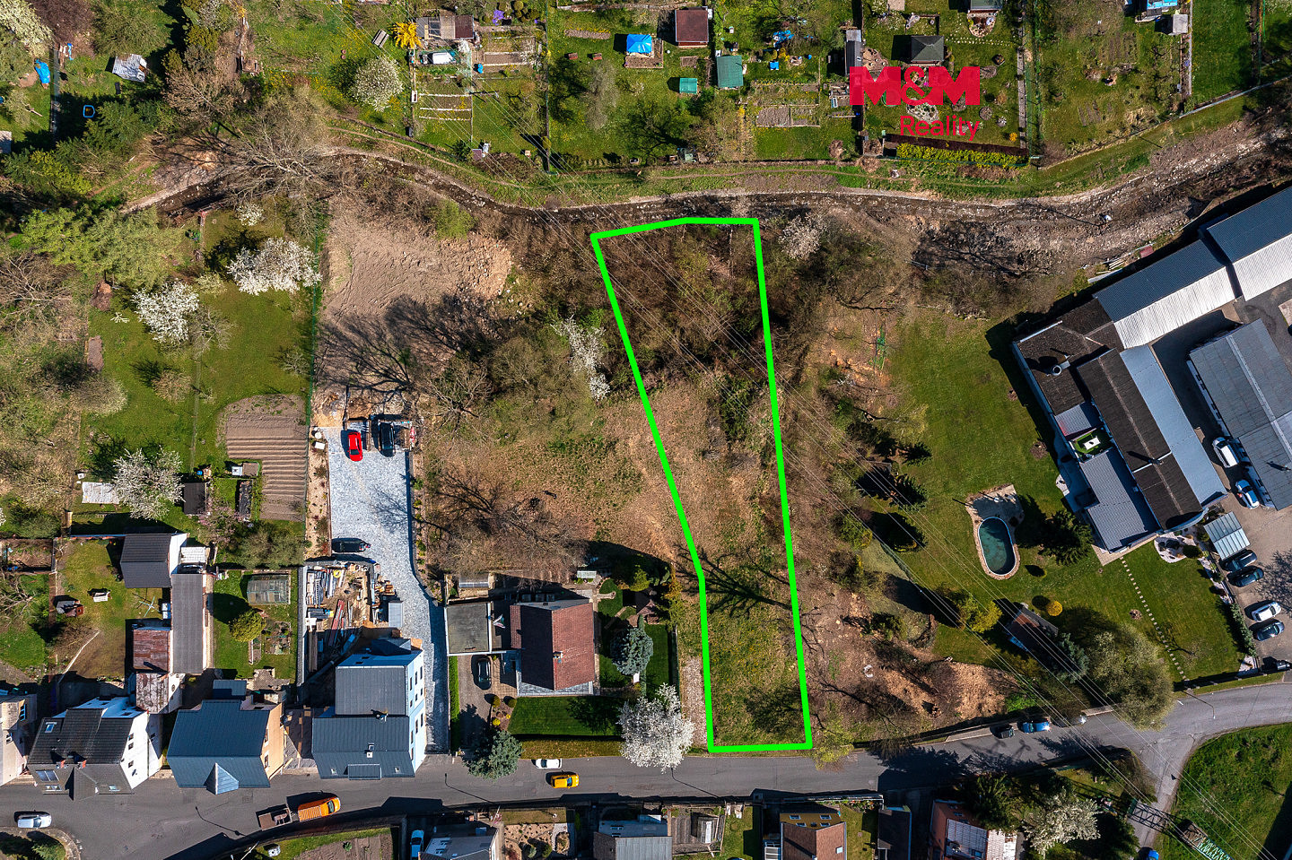 Prodej stavebního pozemku 1 396 m²