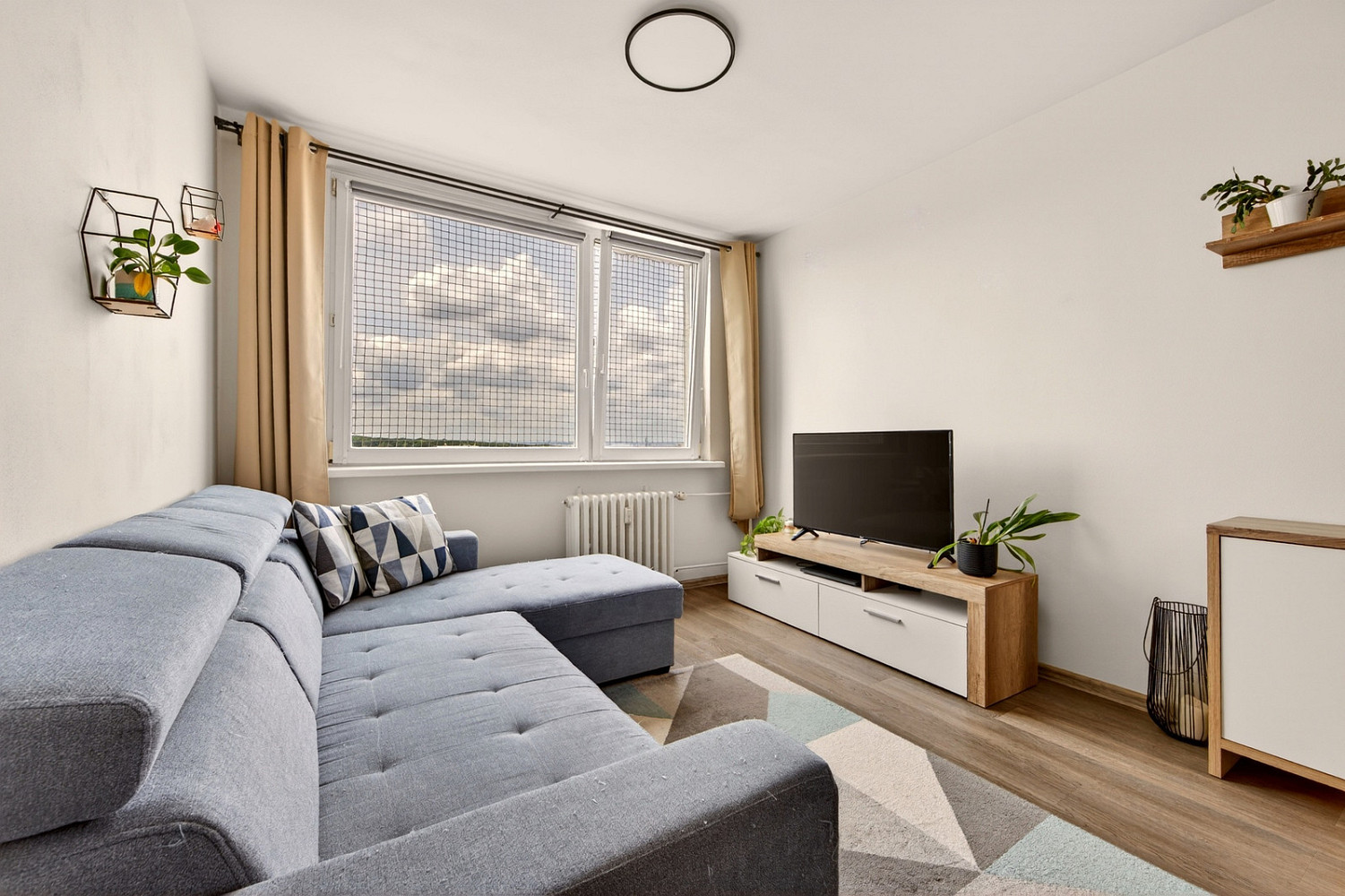 Prodej bytu 2+kk 44 m² — photo 2
