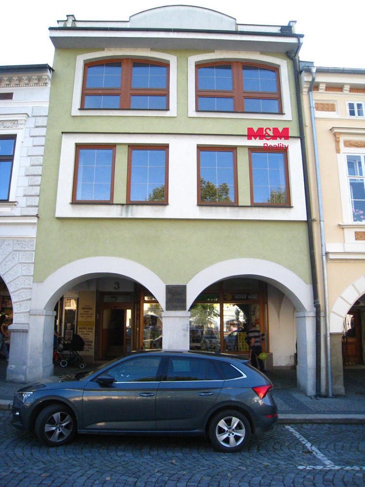Prodej obchodních prostor 900 m²