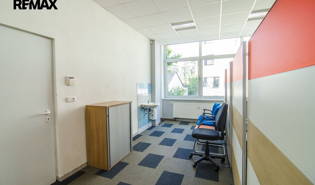 Pronájem obchodních prostor 81 m², Svitavy – náhled fotky 5