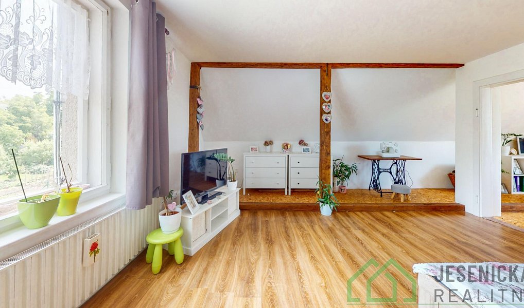 Prodej domu 85 m² s pozemkem 2 892 m², Javorník – náhled fotky 15