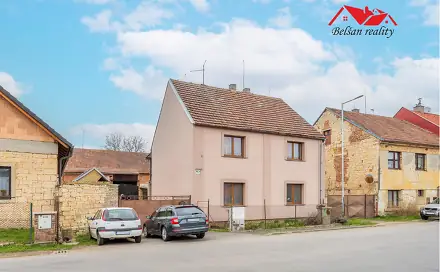 Prodej domu 245 m² s pozemkem 909 m², Hředle, okres Rakovník