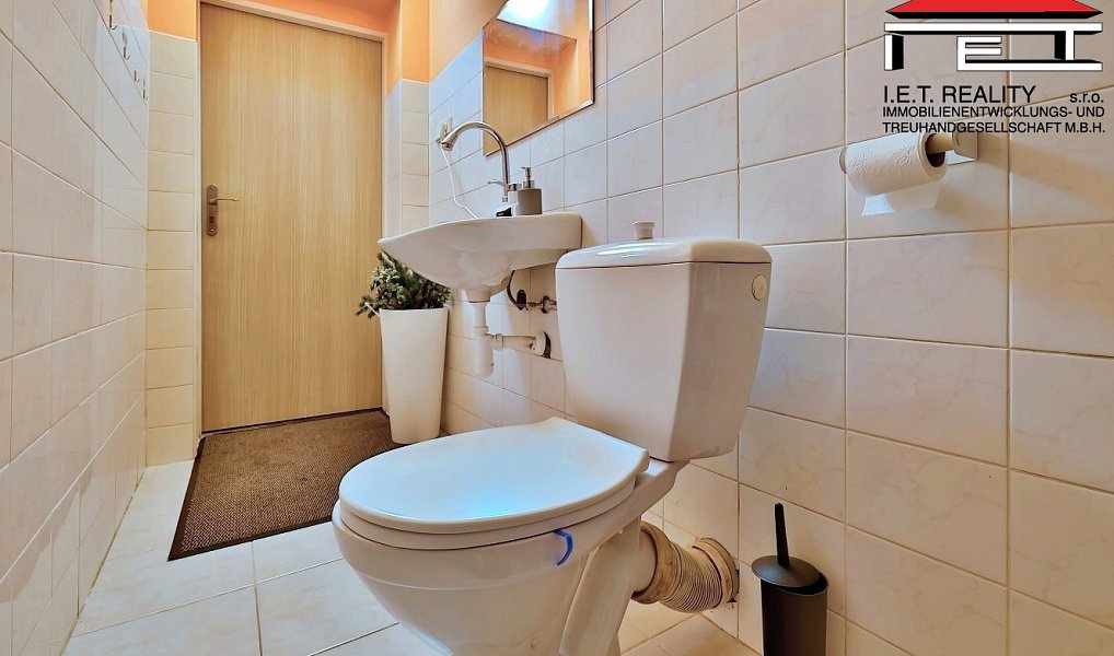 Pronájem obchodních prostor 38 m², Olomouc – náhled fotky 7