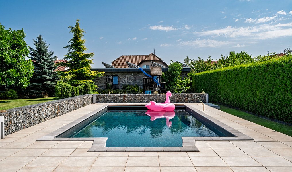 Prodej domu 546 m² s pozemkem 1 608 m², Zvole – náhled fotky 36