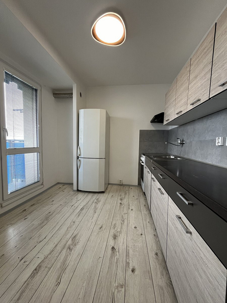 Pronájem bytu 2+1 55 m² – fotografie 2