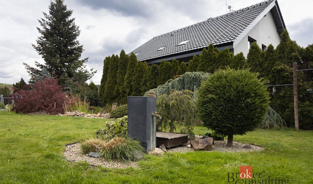 Prodej domu 280 m² s pozemkem 981 m², Hýskov – náhled fotky 25