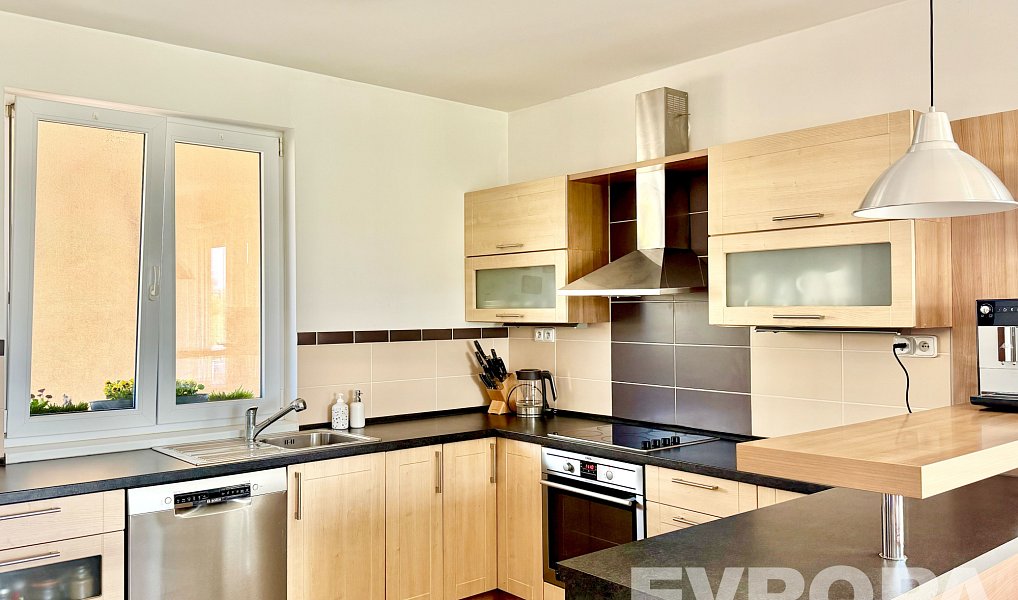 Prodej domu 145 m² s pozemkem 663 m², Břežany II – náhled fotky 5