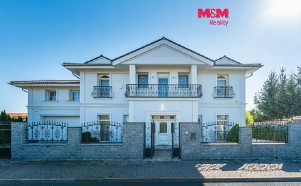 Prodej domu 356 m² s pozemkem 762 m², U Váhy, Šestajovice, okres Praha-východ