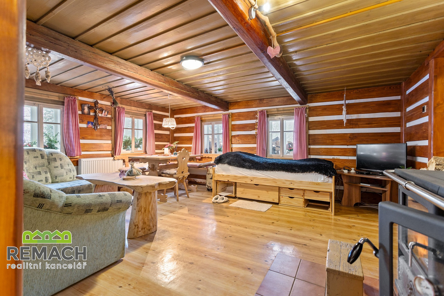 Pronájem chaty/chalupy 80 m² s pozemkem 200 m²