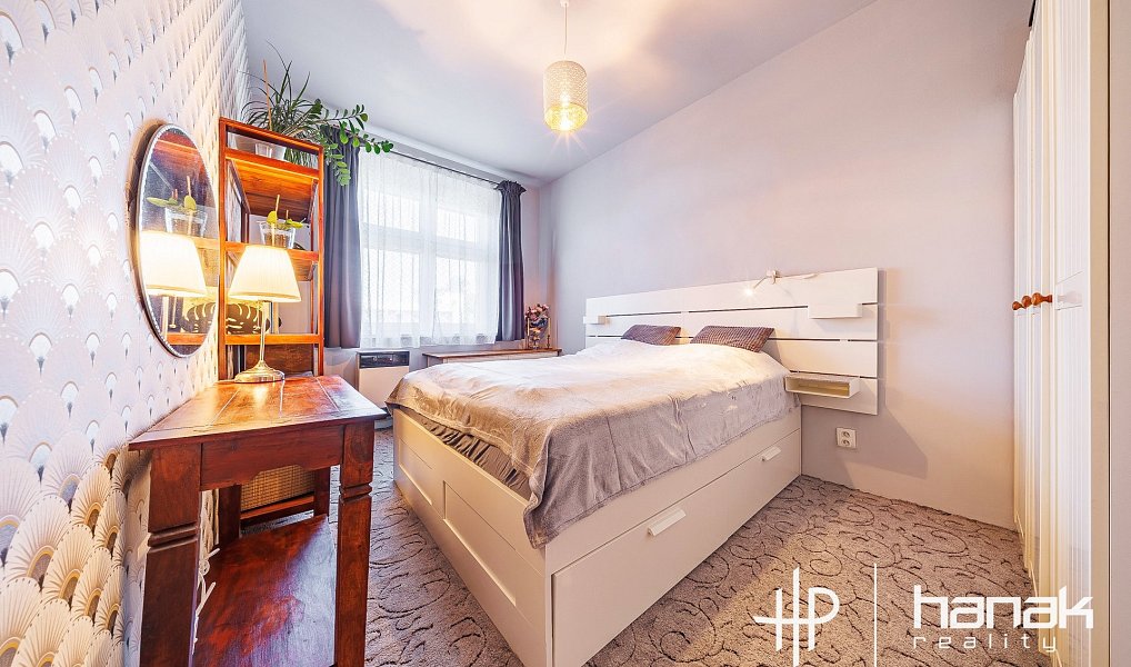 Prodej bytu 2+kk 42 m², Praha – náhled fotky 2
