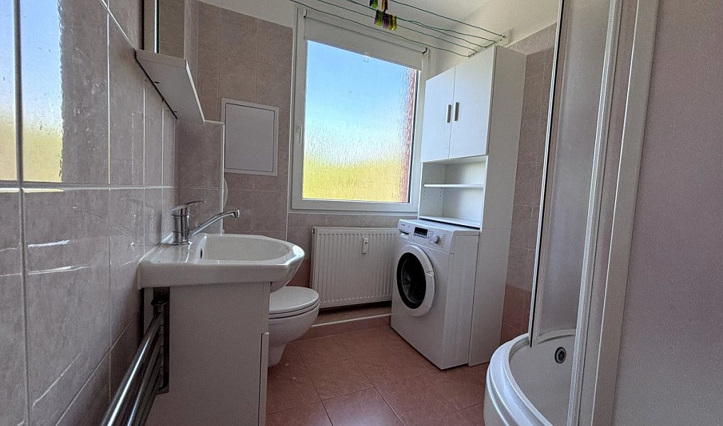 Pronájem bytu 2+kk 40 m², Starý Plzenec – náhled fotky 8