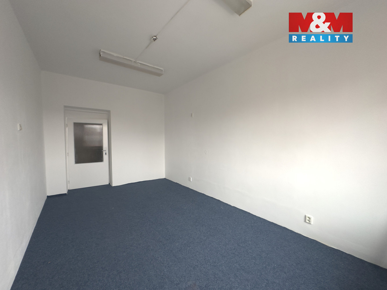 Pronájem kanceláře 120 m² — photo 3