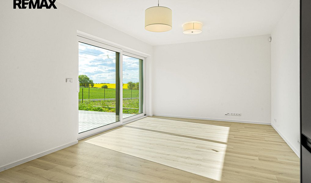 Prodej domu 138 m² s pozemkem 430 m², Praha – náhled fotky 4