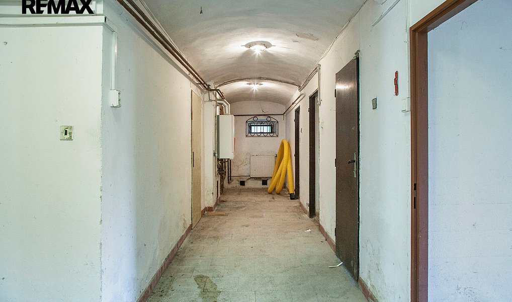 Prodej domu 420 m² s pozemkem 471 m², Krhová – náhled fotky 16
