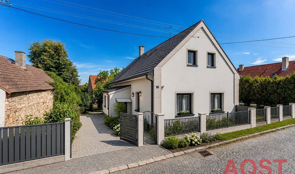 Prodej rodinného domu, 289 m², Nouzov - Rakovník, Senomaty