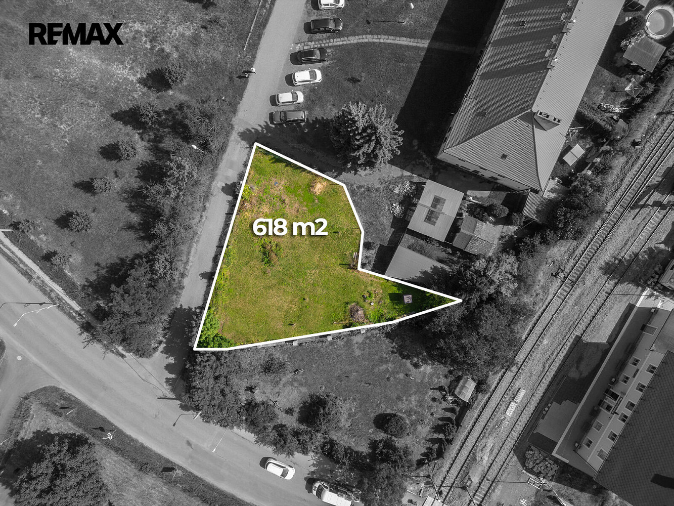 Prodej stavebního pozemku 618 m² – fotografie 2