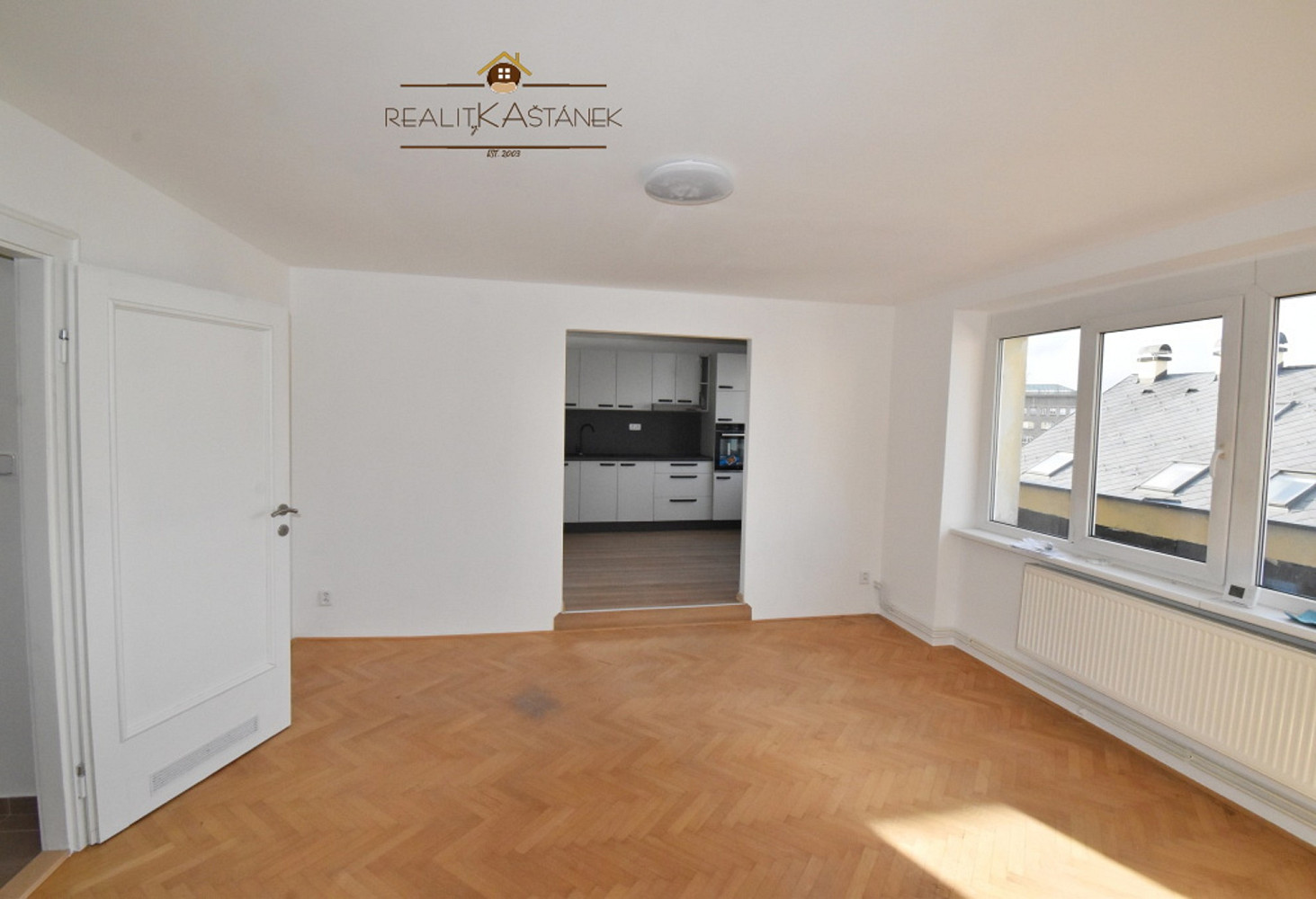 Pronájem bytu 2+1 56 m² - Widok 6