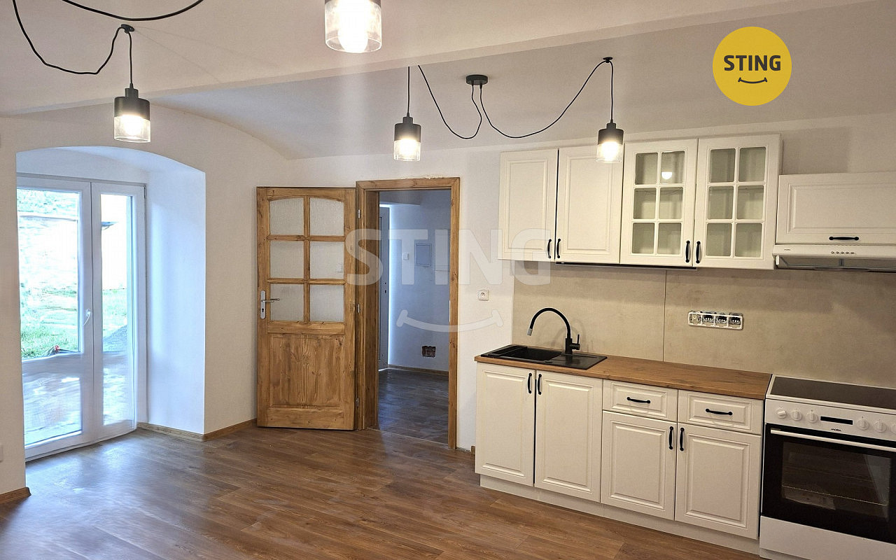 Pronájem bytu 2+kk 38 m²