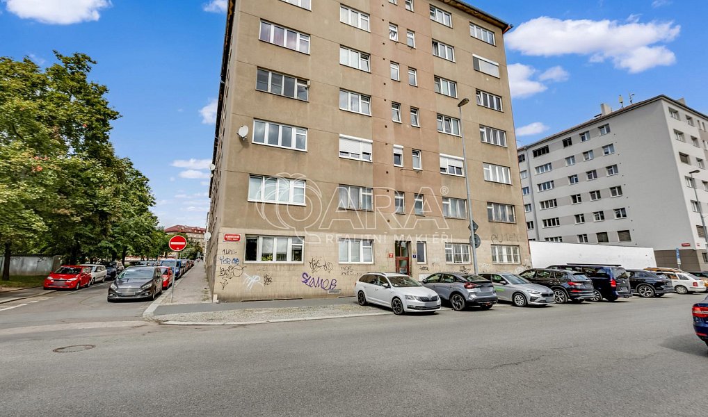 Prodej bytu 5+kk 86 m², Praha – náhled fotky 19