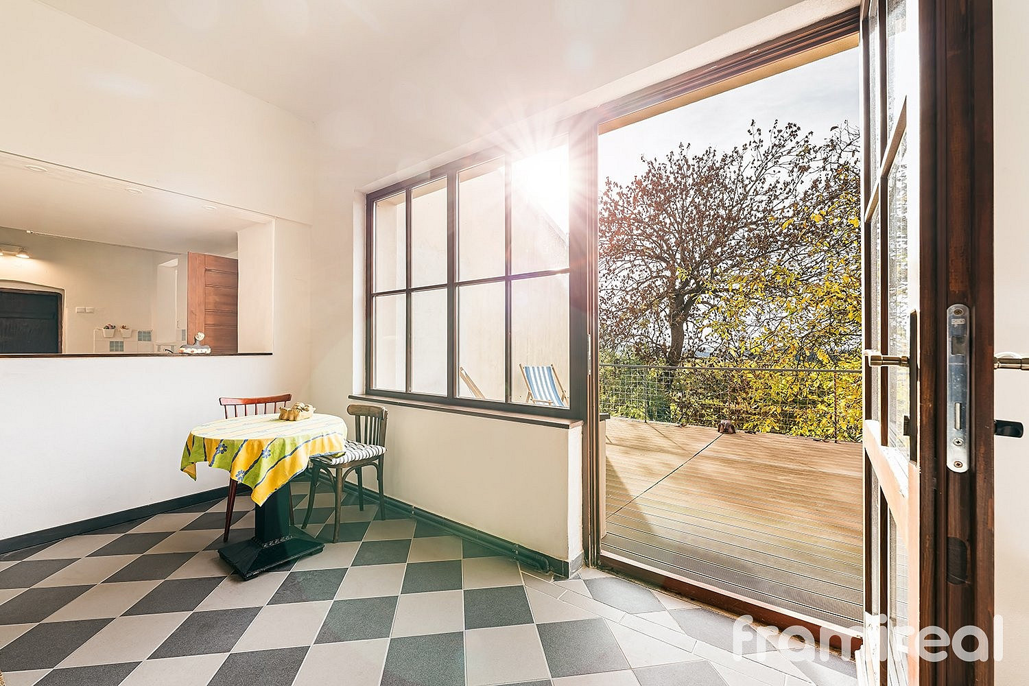 Prodej domu 250 m² s pozemkem 548 m² — photo 2