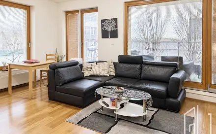Pronájem bytu 2+kk 57 m², Komunardů, Praha 7 - Holešovice
